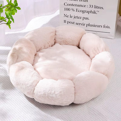 Luxury Cat Sofa Winter Warm Cat Flower Nest Dog House Bed for Cats Flower Bed Breathable Soft Small Dog Bed with Flower Shape